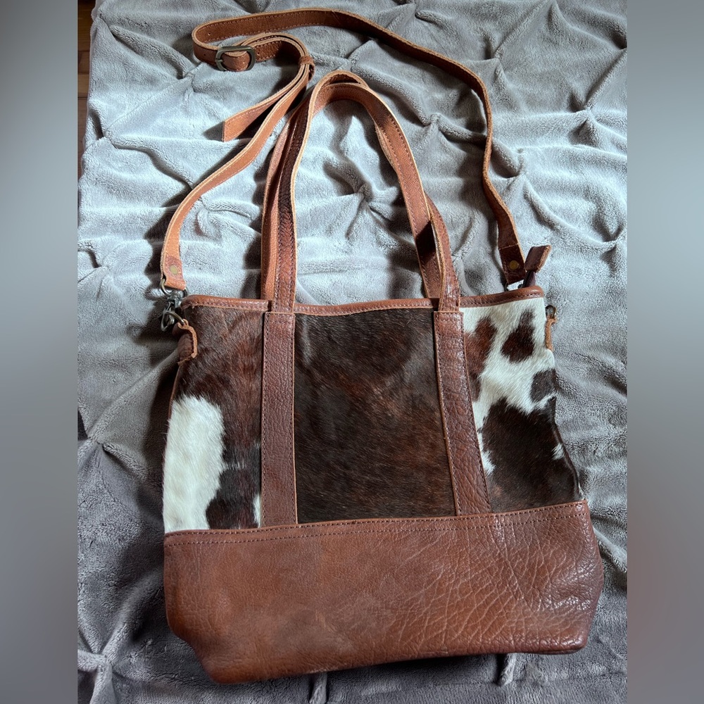 American Darling CC Leather/ Hide Purse